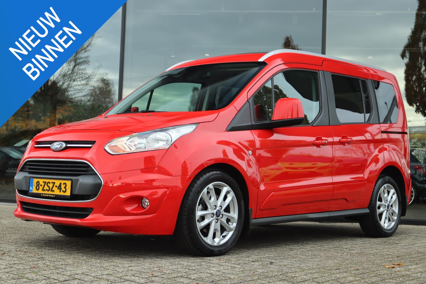 Ford Tourneo Connect Compact - 1.0 TITANIUM 5-PERS. *ORIG. NL NAP* | PANO | CAMERA | VOORRUITVERW. | NAVI | PDC | LMV - AutoWereld.nl