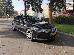 Volkswagen Passat Variant - 1.4 TSI GTE Connected Series Plus