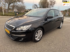 Peugeot 308 SW - 1.2 PureTech Blue Lease Executive / airco/ cruisse.control / elek.pakket / navi / pano / l
