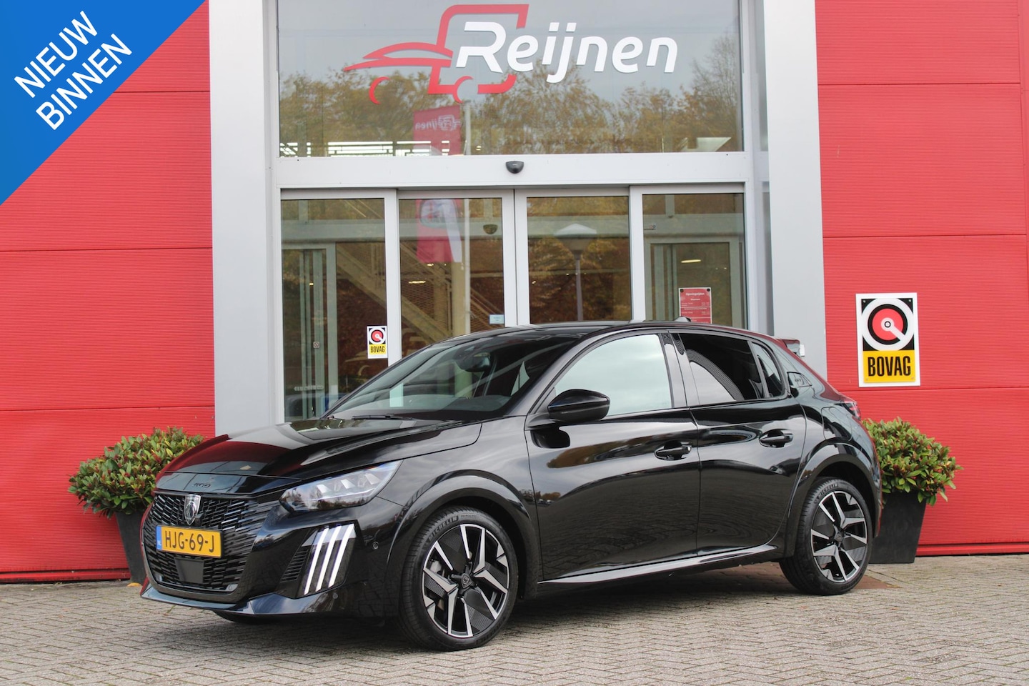 Peugeot 208 - GT 1.2 Hybrid 145PK e-DCS6 | NAVIGATIE | DRAADLOZE APPLE CARPLAY/ANDROID AUTO | CAMERA VOO - AutoWereld.nl