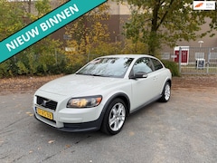 Volvo C30 - 1.6 Kinetic NETTE AUTO RIJDT EN SCHAKELT GOED