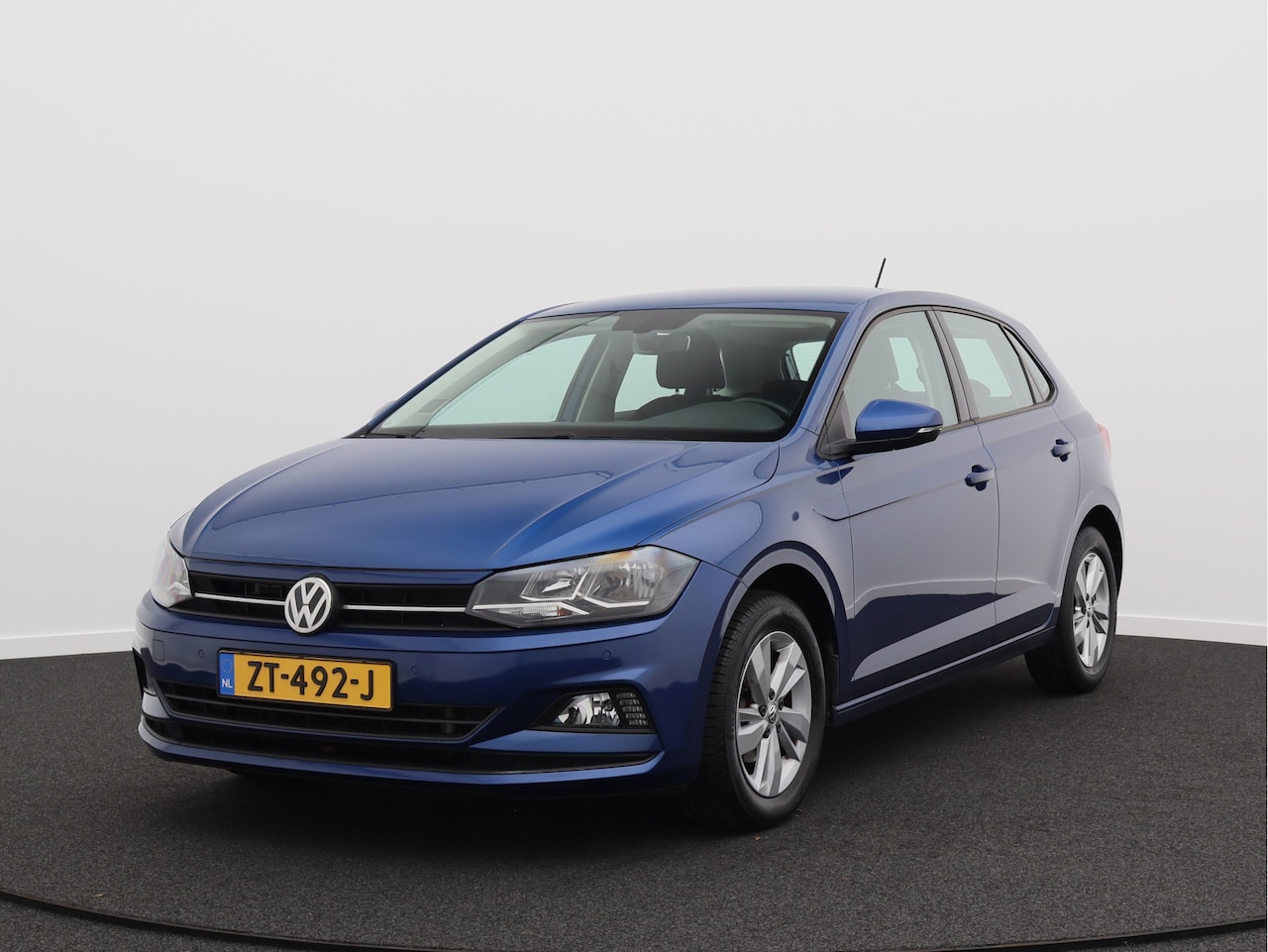 Volkswagen Polo - 1.0 TSI Beats/ automaat/ lage km/ compleet! - AutoWereld.nl