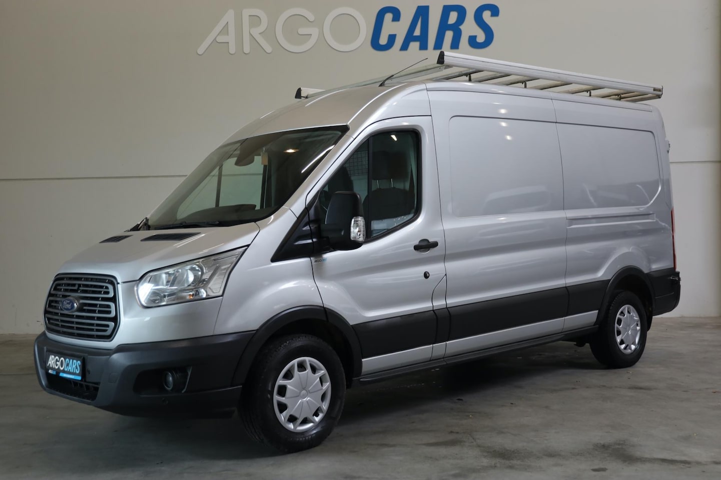 Ford Transit - 350 2.0 TDCI 170PK L3/H2 CAMERA AIRCO IMPERIAAL TREKHAAK CRUISE CONTROL LEASE V/A 144,- p. - AutoWereld.nl