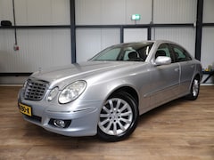 Mercedes-Benz 200-serie - E 200K automaat - in nieuwstaat