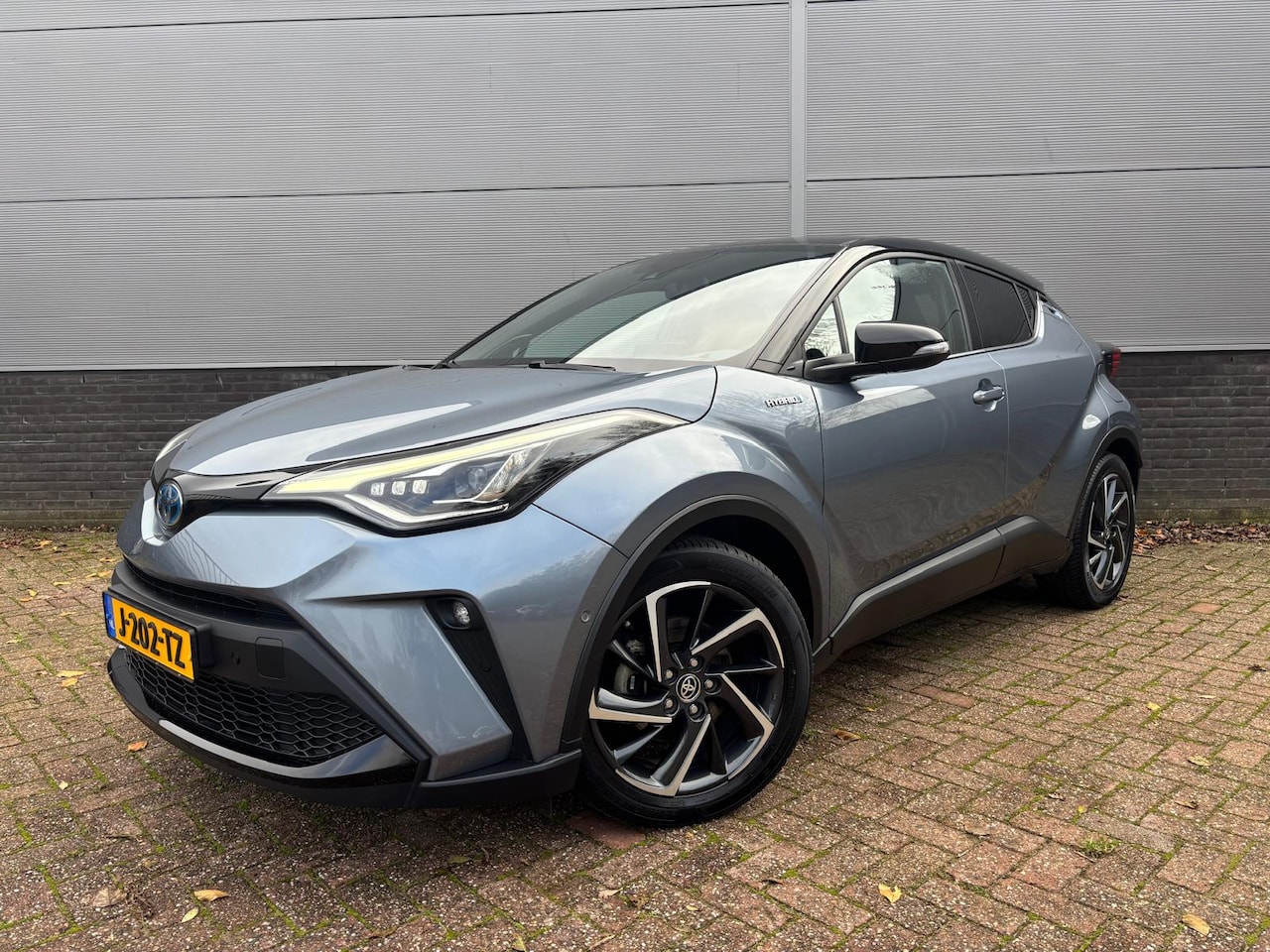 Toyota C-HR - 2.0 Hybrid Bi-Tone Trekhaak NL-Auto! - AutoWereld.nl