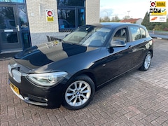 BMW 1-serie - 116i Executive- Automaat-nav-bluetooth