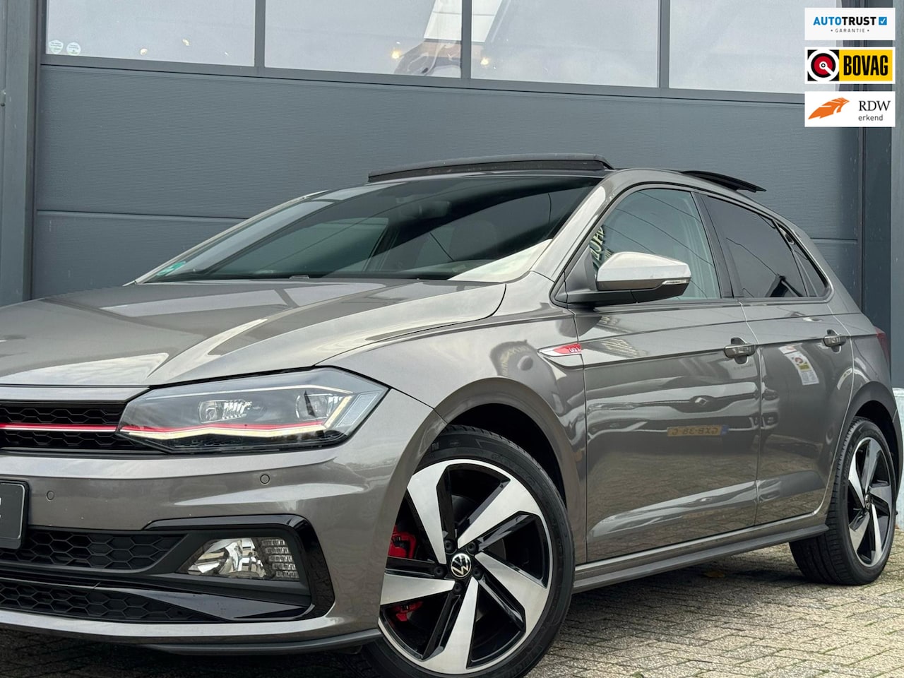 Volkswagen Polo - 2.0 TSI GTI-Beats by dre - AutoWereld.nl