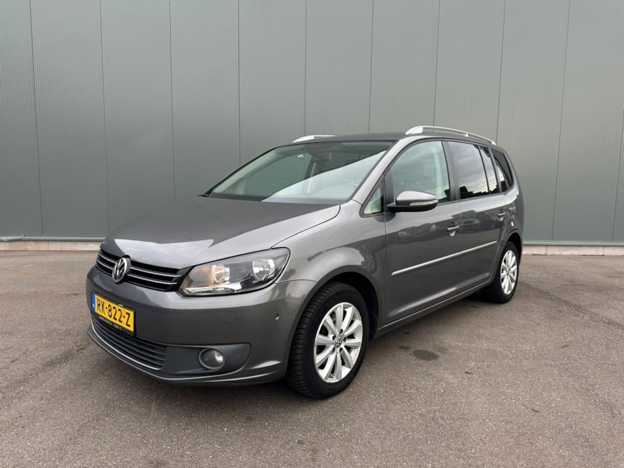 Volkswagen Touran - 1.6 TDI Comfl. BM 7p - AutoWereld.nl