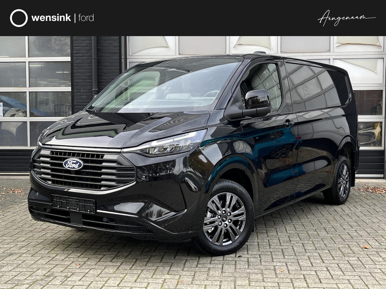 Ford Transit Custom - 320 2.5 PHEV L1H1 Limited 233pk! Trekhaak + 2300kg trekgewicht, 17'' LM, Stoel/Stoel, Rese - AutoWereld.nl