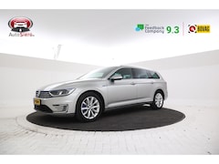 Volkswagen Passat Variant - 1.4 TSI GTE Connected Series Plus Virtual cockpit, Panorama, Adaptive cruise, Apple CarPla
