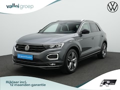 Volkswagen T-Roc - 1.5 TSI 150 pk DSG Sport Business R / R-Line | Panoramadak | Trekhaak | Achteruitrijcamera