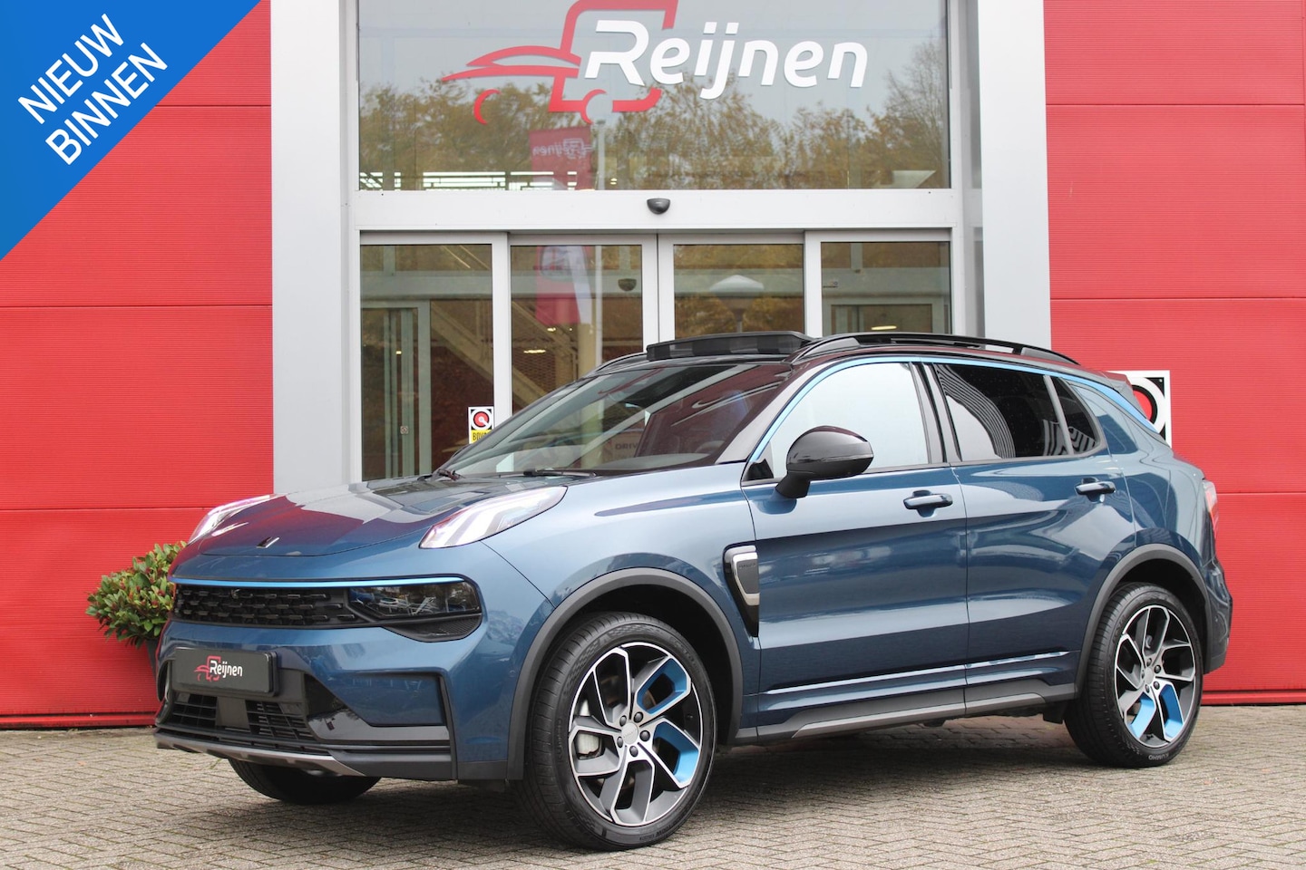 Lynk & Co 01 - 1.5 261PK PHEV | PANORAMA SCHUIF / KANTELDAK | INFINTY AUDIO | DODEHOEK DETECTIE | NAVIGAT - AutoWereld.nl