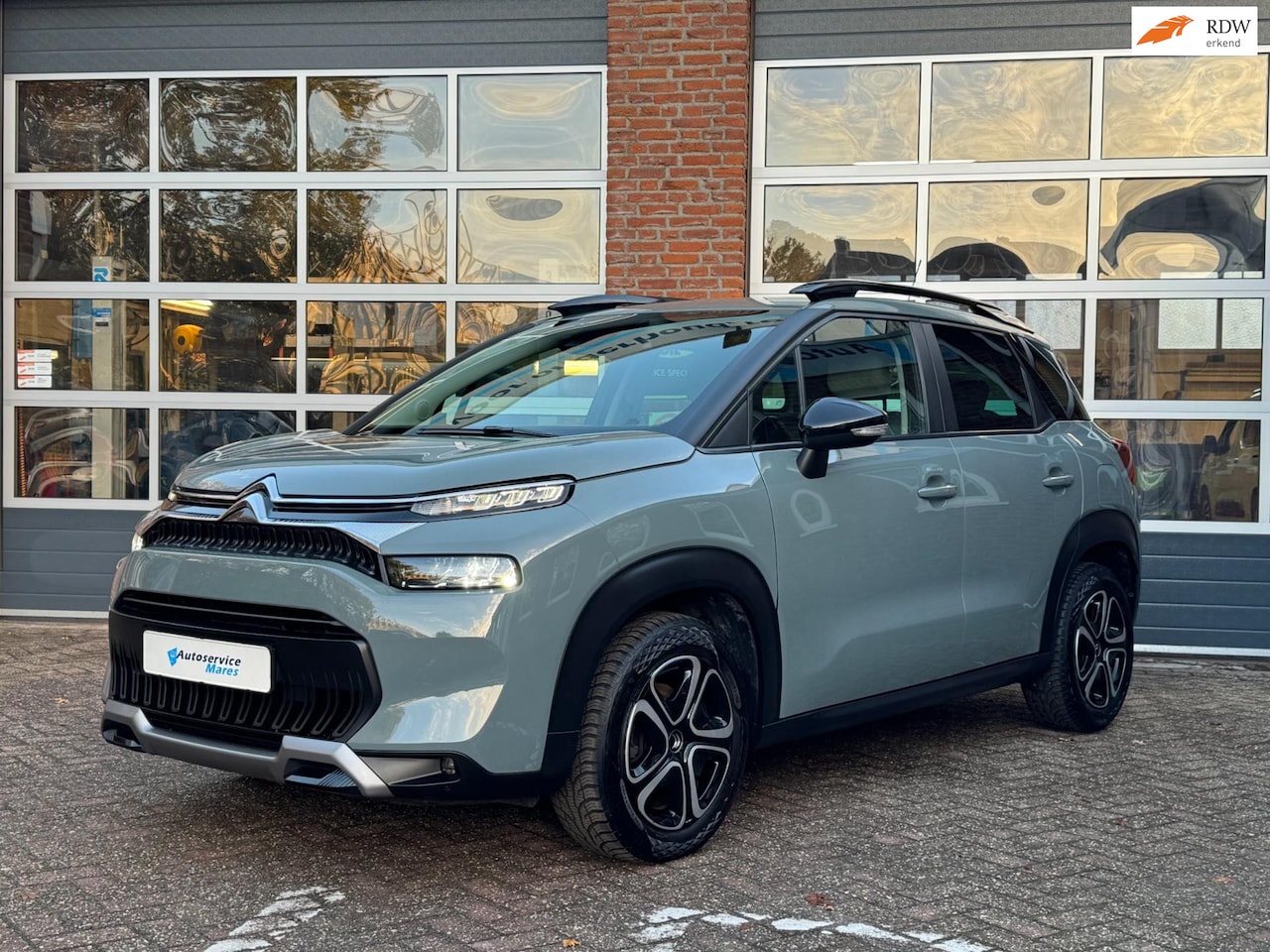 Citroën C3 Aircross - 1.2 PureTech facelift, Business, Navi, Leder, Stoelverw, PDC - AutoWereld.nl