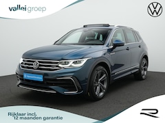 Volkswagen Tiguan - 1.4 TSI eHybrid R-Line Business+ | Panoramadak | IQ Light | Trekhaak | Lederen bekleding ‘