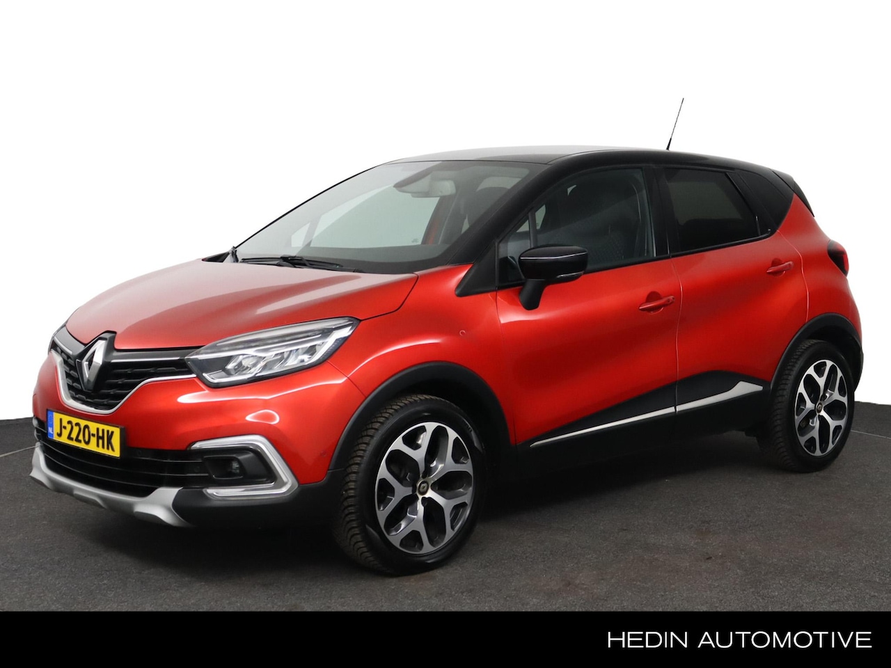 Renault Captur - 0.9 TCe Intens Full Map Navigatie | Parkeer Camera | Trekhaak | Climate Control | Parkeers - AutoWereld.nl