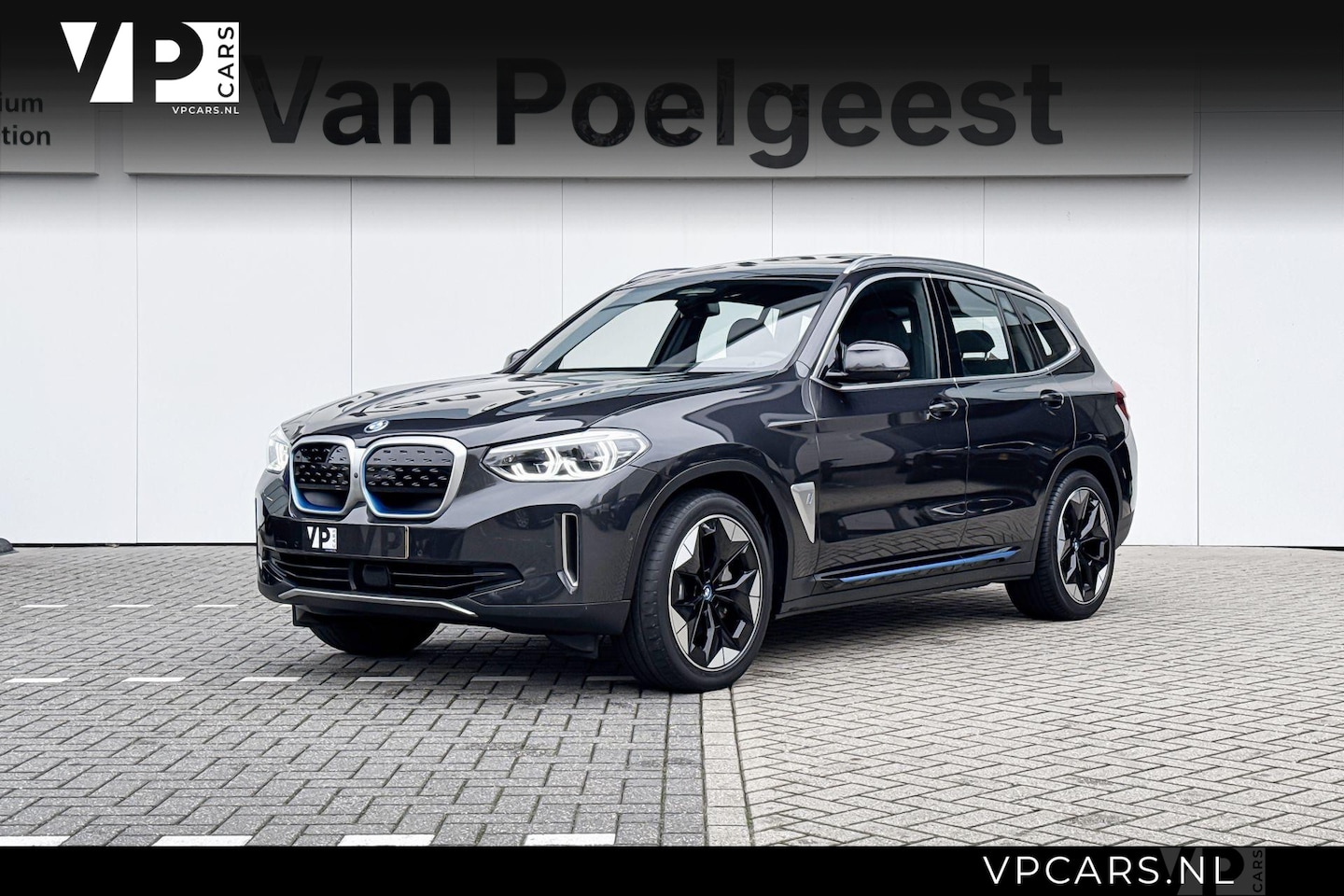 BMW iX3 - High Executive 80 kWh | Trekhaak - AutoWereld.nl