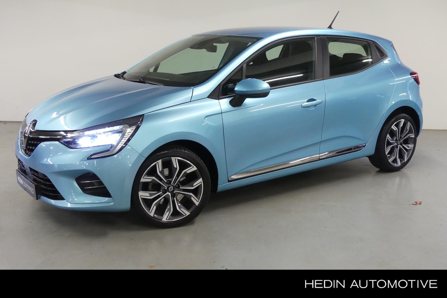 Renault Clio - dCi 85 Zen | Easy Link Multimedia | Parkeersensoren | LED Pure Vision | Lichtmetalen Velge - AutoWereld.nl