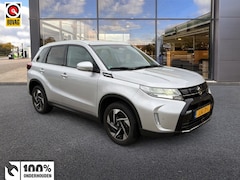Suzuki Vitara - 1.5 Hybrid Style | Pano | Camera | parkeersensoren | stoelverwar