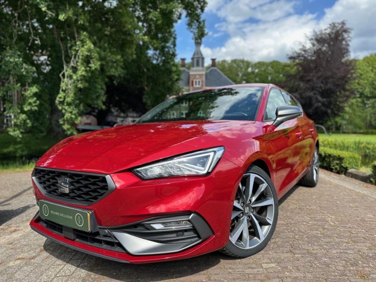 SEAT Leon - 1.4 TSI eHybrid PHEV FR | Camera | Adaptive Cruise | Dealer Onderhouden | - AutoWereld.nl