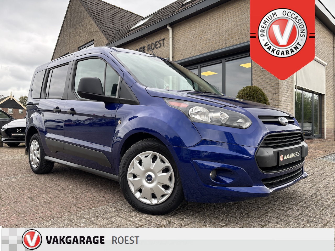 Ford Tourneo Connect Compact - 1.0 Turbo Titanium All-Seasons / Parkeersensors / Airco - AutoWereld.nl