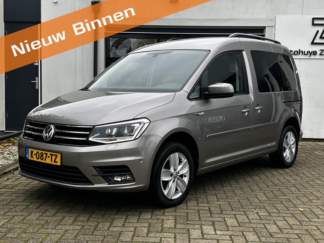 Volkswagen Caddy - 1.4 TSI Trendline Automaat | Luxe uitvoering | 5-persoons | 2018 - AutoWereld.nl