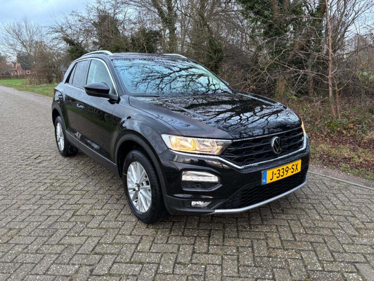 Volkswagen T-Roc - TSI Style 116PK Adapt.cruise, Navi - AutoWereld.nl
