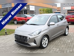 Hyundai i10 - 1.0 Airco-Cruise-Navi-Camera-Carplay 12 Maanden Bovag Garantie