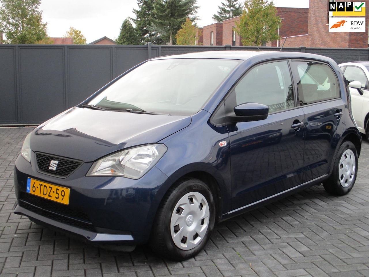 SEAT Mii - 1.0 Style Airco EL Pakket 5 Deurs !! - AutoWereld.nl