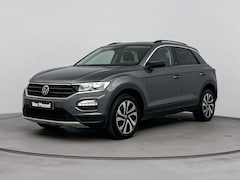 Volkswagen T-Roc - 1.0 TSI Style | Camera | Apple carplay | 18 Inch Velgen | Parkeersensoren | Cruise control