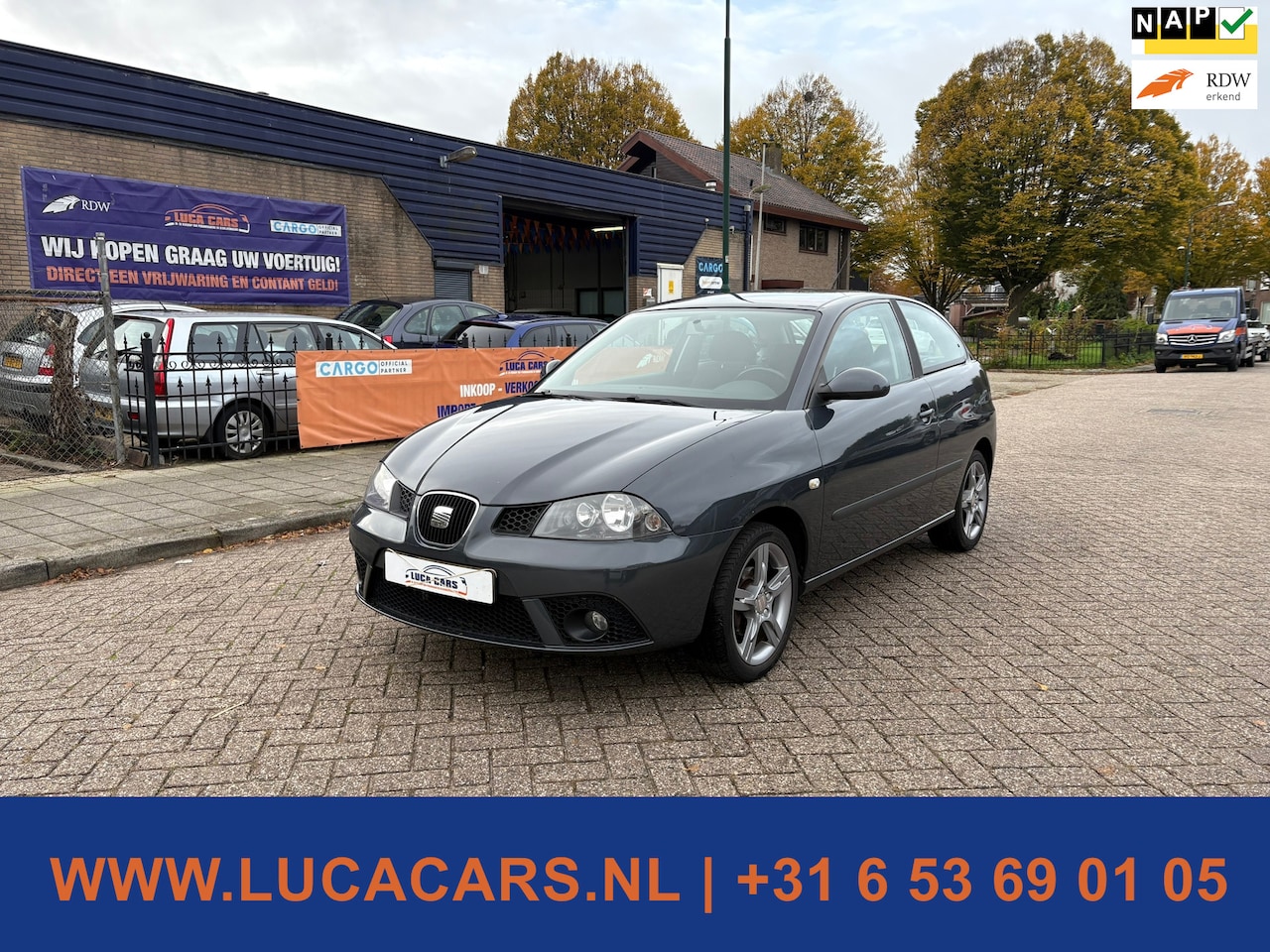 SEAT Ibiza - 1.6-16V Sportstyle 2X SLEUTEL + BOEKJES + NIEUWE APK! - AutoWereld.nl