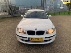 BMW 1-serie - 118d Corporate Business Line