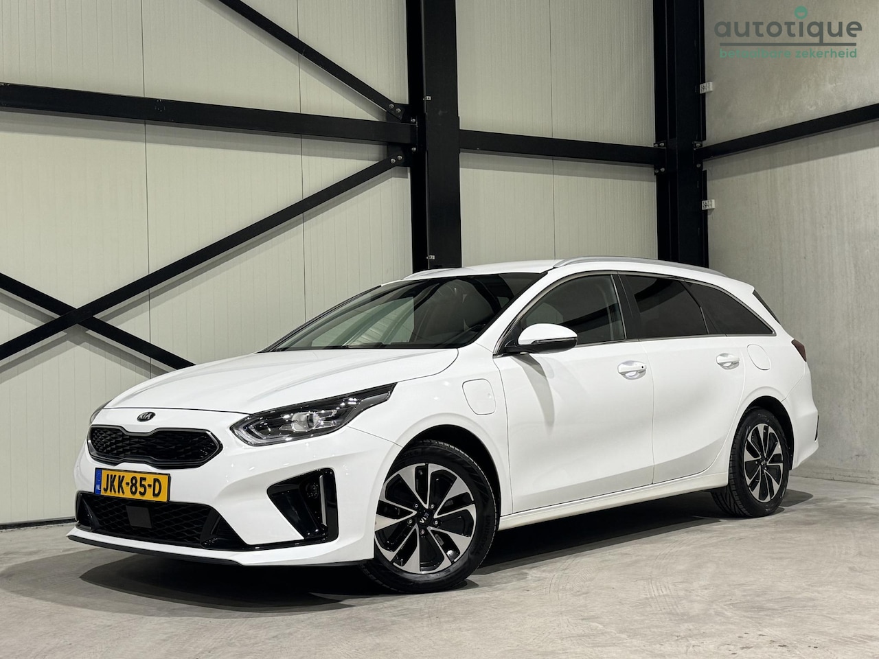 Kia Cee'd Sportswagon - Ceed 1.6 GDI PHEV BusinessLine Aut. | navi | carplay | led | privacy glas | - AutoWereld.nl