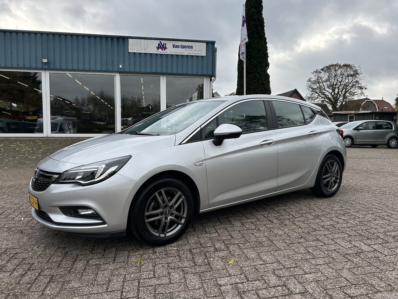 Opel Astra - 1.0 Edition 1.0 Edition - AutoWereld.nl