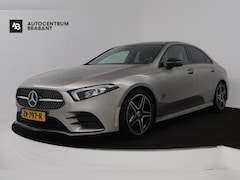 Mercedes-Benz A-klasse - 200 Business Solution AMG (STOELVERWARMING, ACHTERUITRIJCAMERA, PARKEERSENSOREN)