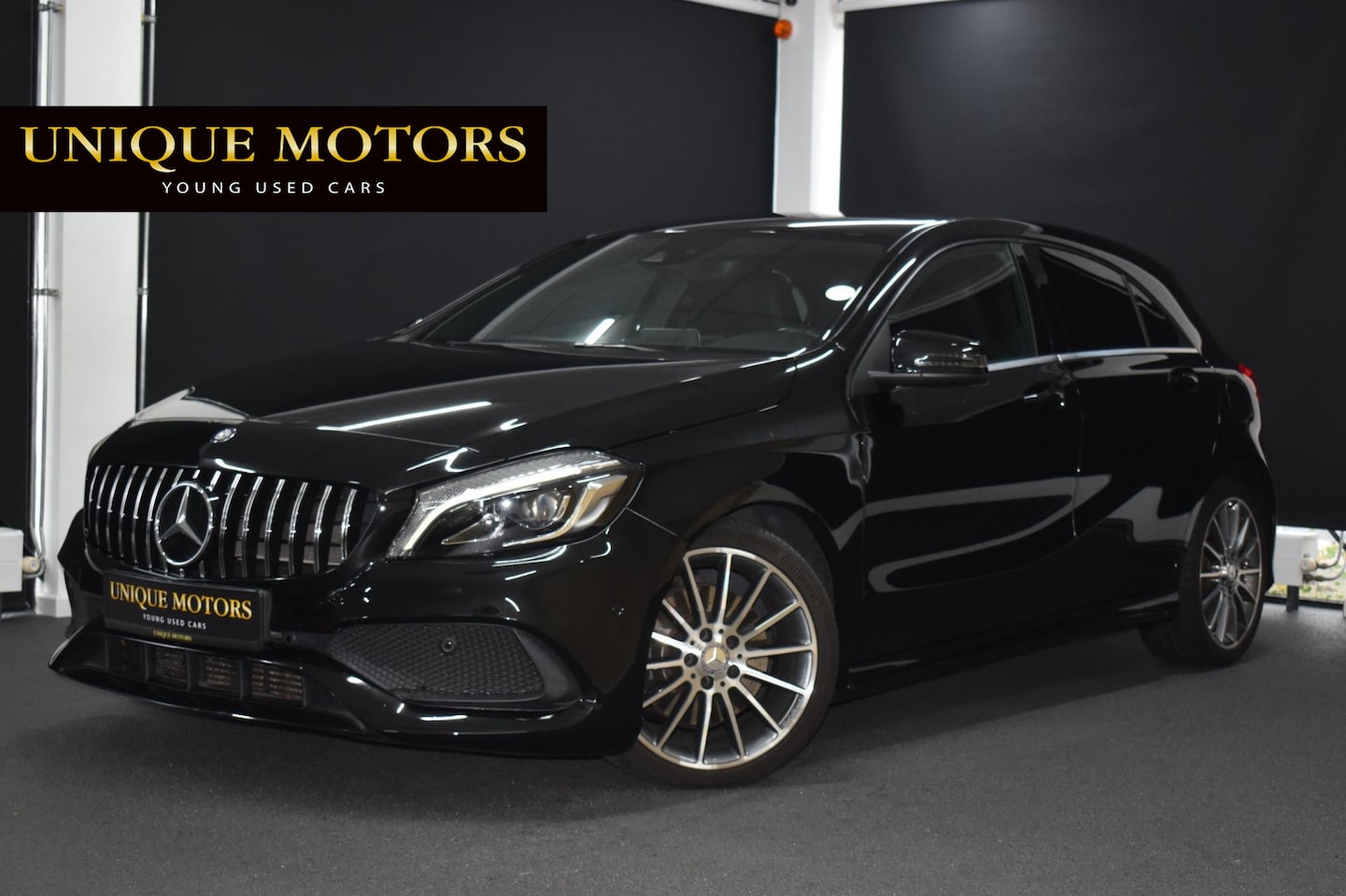 Mercedes-Benz A-klasse - 220 4MATIC AMG 184pk | CAMERA | COMAND | LED - AutoWereld.nl