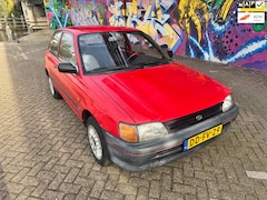 Toyota Starlet - 1.3i Friend uniek aan het worden 2de eigenaar en origineel 114.dkm nap geen roest geheel o
