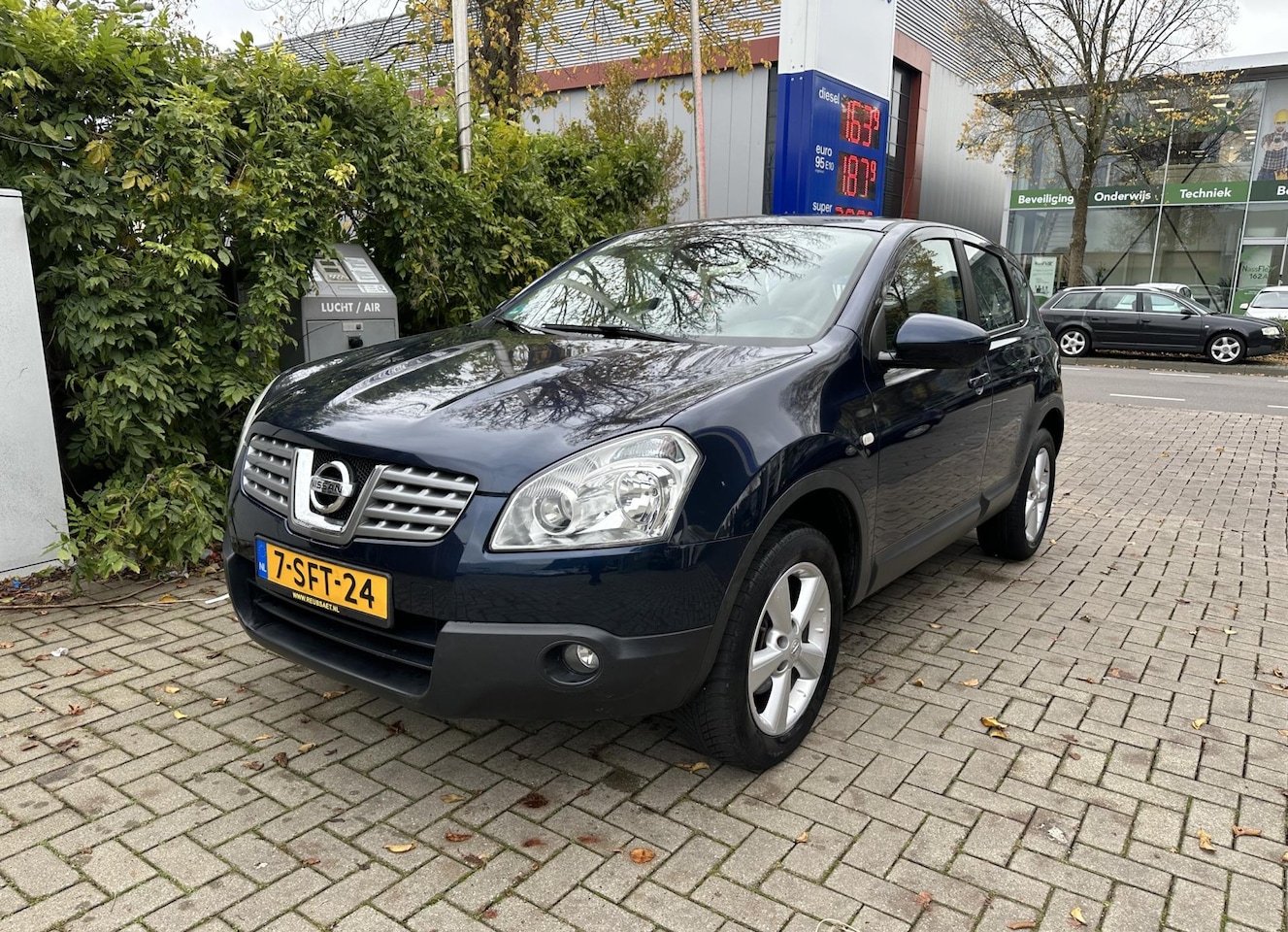 Nissan Qashqai - 2.0 Acenta Automaat - AutoWereld.nl