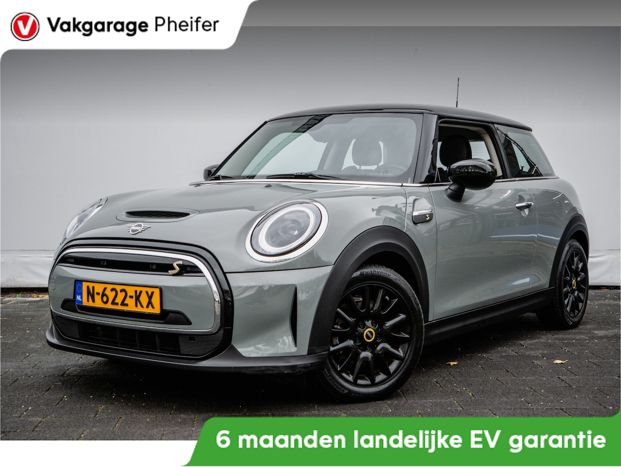 MINI Mini-Electric - Business Edition 33 kWh Sportstoelen/ Full led/ Half leer/ Navigatie/ Pdc/ Carplay - AutoWereld.nl