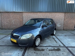 Skoda Fabia - 1.2-12V Plus MOTOR KAPOT