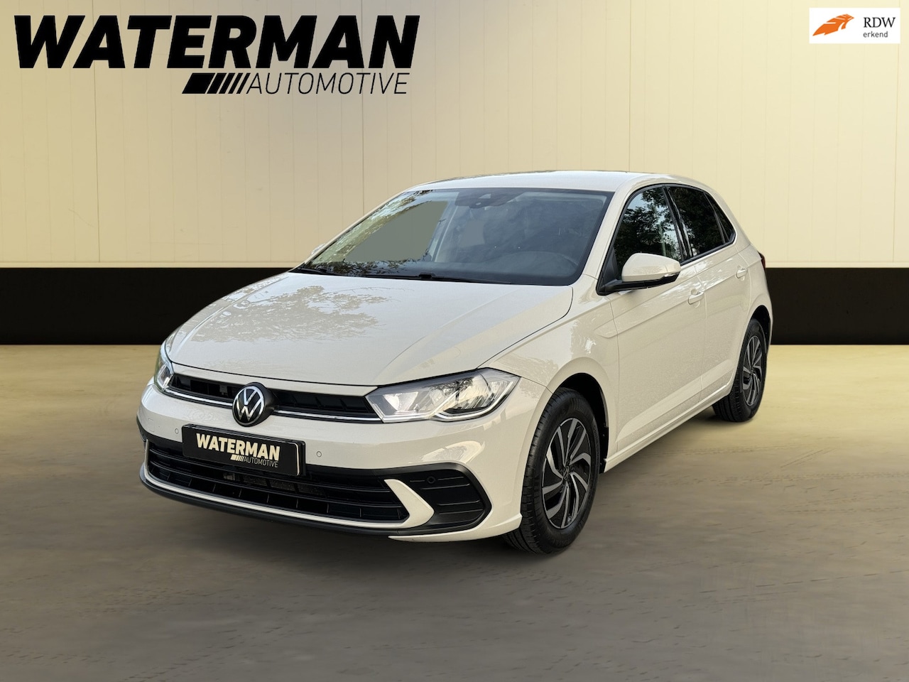 Volkswagen Polo - 1.0 TSI Life ASCOT GREY! 95PK/ACC/LANE-ASSIST/CAMERA/CARPLAY/VIRTUAL/PARKEERSENSOREN/CLIMA - AutoWereld.nl