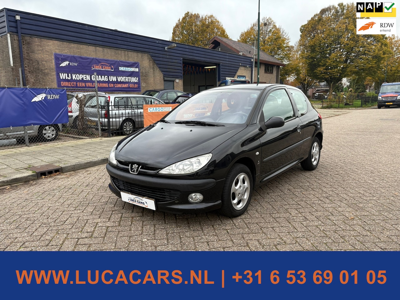 Peugeot 206 - 1.4 XS Premium AIRCO + NIEUWE APK! - AutoWereld.nl