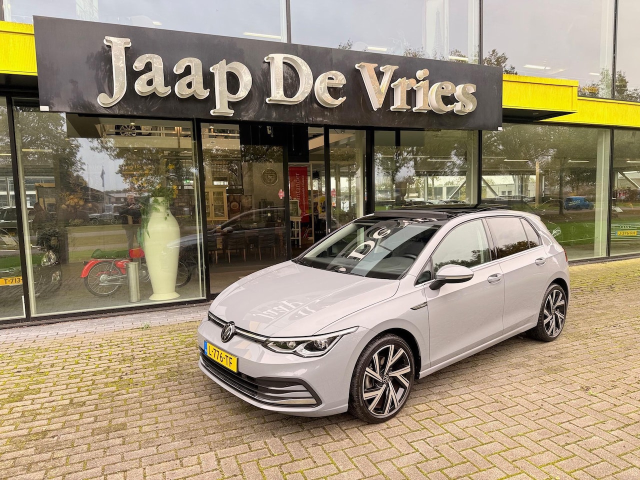 Volkswagen Golf - 1.5 eTSI Style 1.5 eTSI Style - AutoWereld.nl