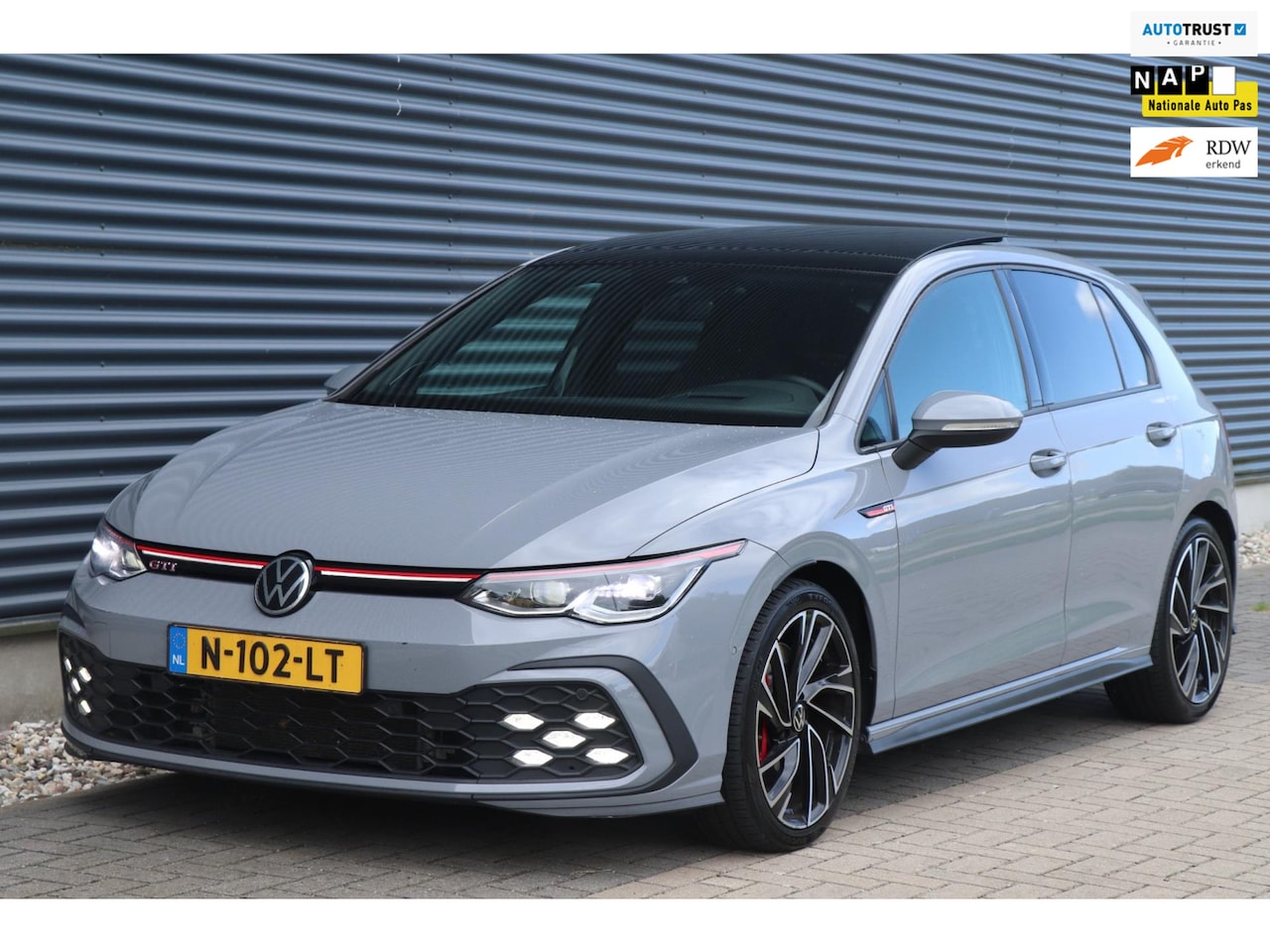 Volkswagen Golf - 2.0 TSI GTI | PANO - HUD - IQ.LIGHT - HARMAN KARDON - VOL! - AutoWereld.nl