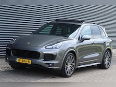 Porsche Cayenne - 3.0 S E-Hybrid | Sport Design - PANO - VOL