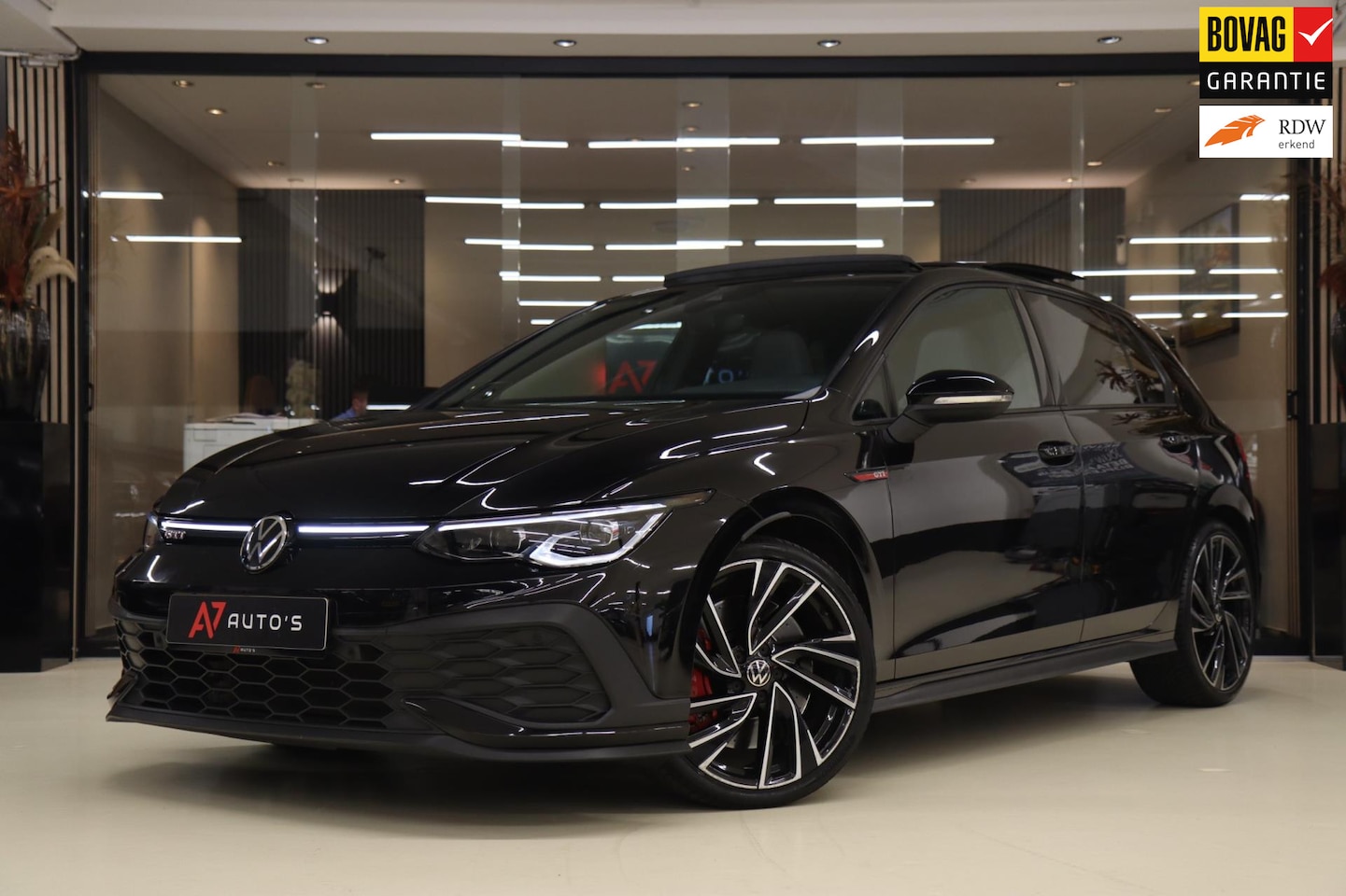 Volkswagen Golf - 2.0 TSI GTI CLUBSPORT /PANO/HK/NURB/CAM/CARPLAY/IQ/VOLL - AutoWereld.nl