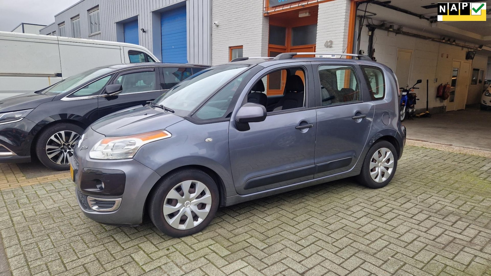 Citroën C3 Picasso - 1.4 VTi Aura Eerste Eigenaar 139046 Km met Nap. - AutoWereld.nl