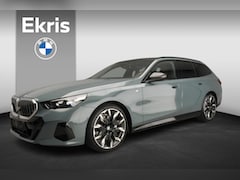 BMW 5-serie Touring - 540d xDrive | M-Sportpakket | LED | HUD | Schuifdak | Active cruise | Elektr. zetels | DAB