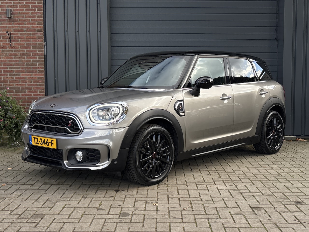 MINI Countryman - Mini 2.0 Cooper S - Harman & Kardon - Schuif/Kanteldak - Stoelverwarming - - AutoWereld.nl