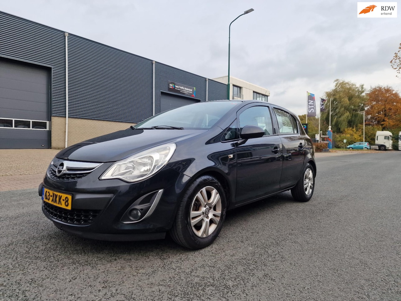 Opel Corsa - 1.3 CDTi EcoFlex S/S Anniversary CRUISE LEDER 2 X SLEUTELS - AutoWereld.nl
