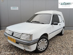 Peugeot 205 - 1.1 Forever TERBERG grijs kenteken benzine
